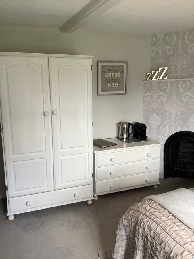 Birtles Farm Bed And Breakfast นัตส์ฟอร์ด ภายนอก รูปภาพ