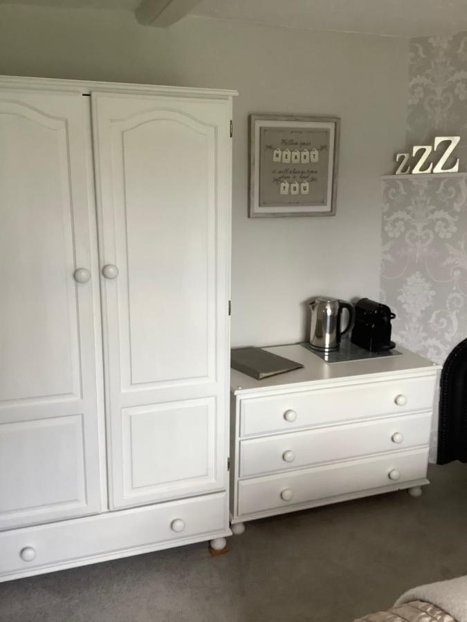 Birtles Farm Bed And Breakfast นัตส์ฟอร์ด ภายนอก รูปภาพ