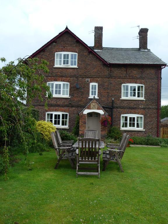 Birtles Farm Bed And Breakfast นัตส์ฟอร์ด ภายนอก รูปภาพ