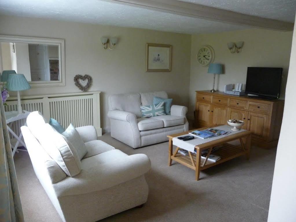 Birtles Farm Bed And Breakfast นัตส์ฟอร์ด ภายนอก รูปภาพ